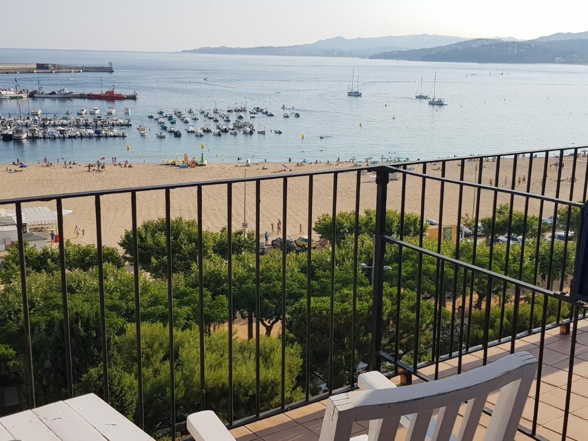 Hotel Trias Palamos Luaran gambar
