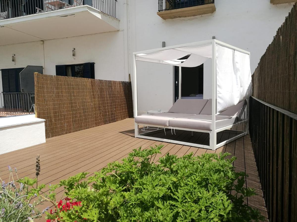 Hotel Trias Palamos Luaran gambar