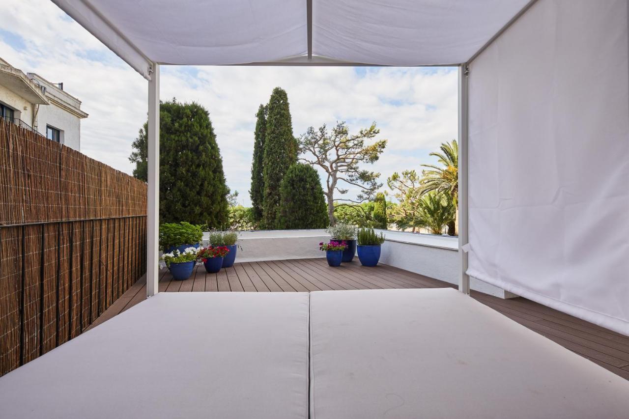 Hotel Trias Palamos Luaran gambar
