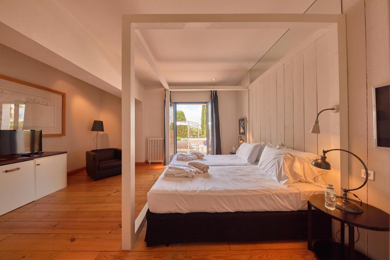 Hotel Trias Palamos Luaran gambar